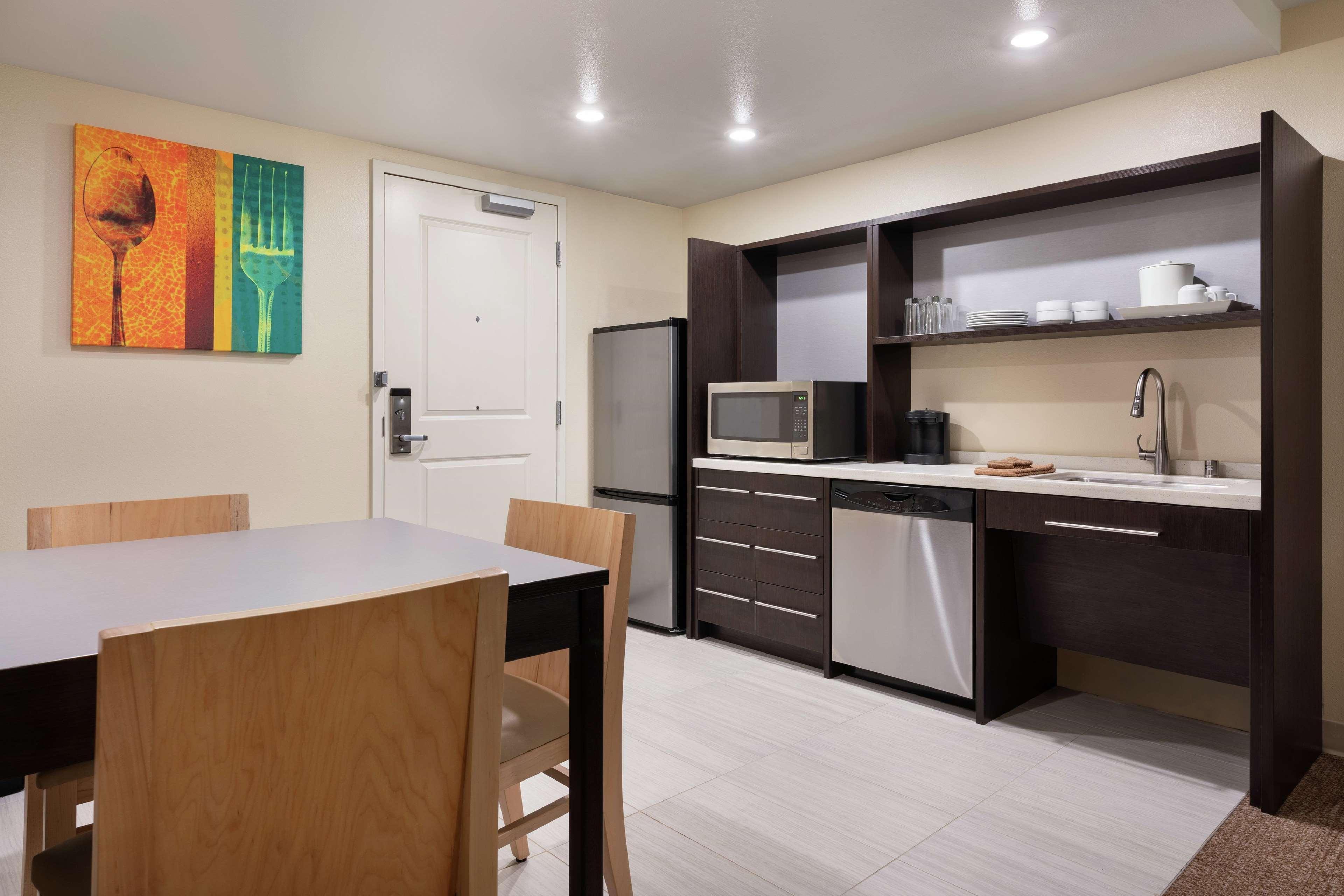 Home2 Suites By Hilton Anchorage/Midtown Bagian luar foto